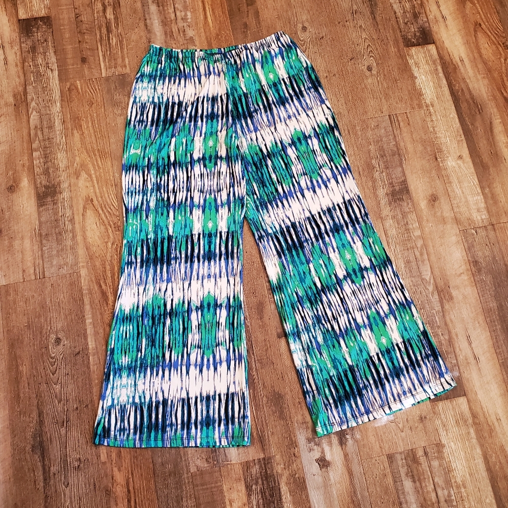 Passports pants